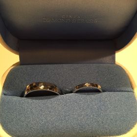 【銀座ダイヤモンドシライシの口コミ】 打目のデザインが良いと、考えていて見つけた瞬間にアノリューに決めまし…