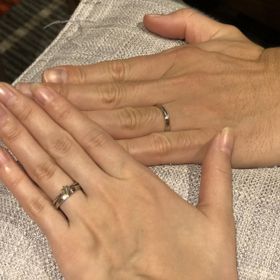 【銀座ダイヤモンドシライシの口コミ】 ペアでプラチナ、シンプルが私たちの希望でした。はじめは、なにも入れず…