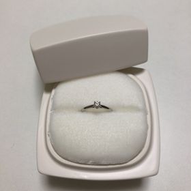 【俄(にわか)の口コミ】 デザインがシンプルかつ、京都出身のため、京都に本店を構える、俄のリン…