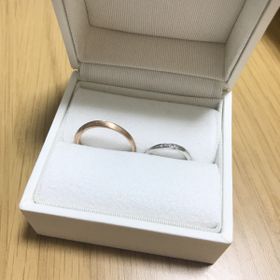 【トリニティ(Trinity)の口コミ】 来店前は夫婦で同じ色やデザインにしようかと考えていましたが、いざ試着…