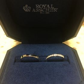 【ROYAL ASSCHER(ロイヤル・アッシャー)の口コミ】 毎日、何十年もつける指輪なので、飽きがこなくて、見るだけでテンション…