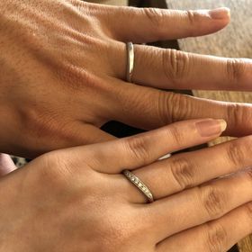 【ith(イズ)の口コミ】 プラチナ素材に加工が入っていて普段使いしやすいところがポイントです。…