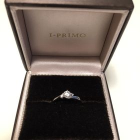 【アイプリモ(I-PRIMO)の口コミ】 デザインは可愛らしく、シンプルなキタルファにしました。ダイヤモンドが…