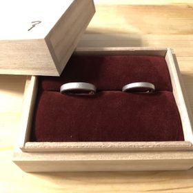 【ichi(イチ)の口コミ】 予算は少しオーバーしてしまいましたが、指輪のデザインや素材など、とて…