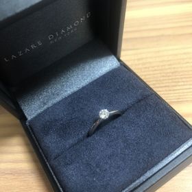 【ラザール ダイヤモンド(LAZARE DIAMOND)の口コミ】 指輪のデザインはどのブランドへ行っても1番シンプルなものに目がいってし…