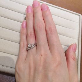 【TRECENTI(トレセンテ)の口コミ】 お花の形の爪と寄り添う形のピンクダイヤモンドがとても可愛いです。ダイ…