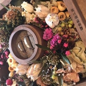 【鎌倉彫金工房の口コミ】 指輪のデザインは甲丸のクリア仕上げ1.5mmと、平打ちのヘアライン仕上げ2.…