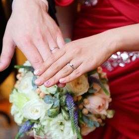 【銀座ダイヤモンドシライシの口コミ】 夫の指は、短く太い（16号）、そして妻である私の指は、短く細い（5号）と…