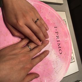 【アイプリモ(I-PRIMO)の口コミ】 新郎用の指輪のマッド感がとても好きで、新婦もダイヤが入ったデザインに…
