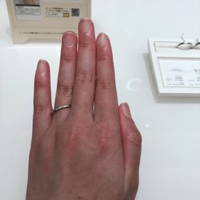 【俄(にわか)の口コミ】 いろいろな結婚指輪を見た中でも俄の結婚指輪は指輪一つ一つにストーリー…