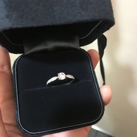 【ティファニー(Tiffany & Co.)の口コミ】 彼がブランド好きだったのでわかりやすいブランドのものを買ってきてくれ…