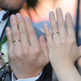 【NIESSING(ニーシング)の口コミ】 一般的なプラチナでみんなと同じ指輪が嫌だったため、色々と調べているう…