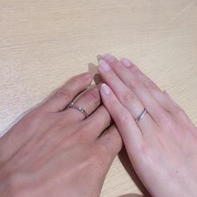 【TRECENTI(トレセンテ)の口コミ】 指輪の断面図がちょっと違っているので1サイズダウンしても窮屈でなく、つ…