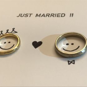 【YUKA HOJO(ユカホウジョウ)の口コミ】 2人ともシンプルなデザインの中にも少しこだわりが欲しかったので、表面の…