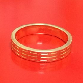 【エルメス(HERMES)の口コミ】 まず指輪については旦那に色々なデザインを見てもらう事から始めました。…