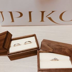 【PORTADA(ポルターダ)の口コミ】 ストレート＋ヘアライン加工＋控えめな個性に一目惚れしました。
シンプル…