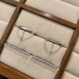 【TRECENTI(トレセンテ)の口コミ】 以前に1人でふらっと立ち寄った際に一番最初に気に入ったデザインで、2人…