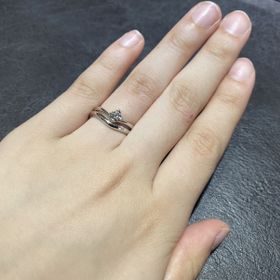 【TRECENTI(トレセンテ)の口コミ】 自分の指にはめたときに、手も綺麗に見えて指輪がすごく映えた。
エンゲー…