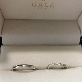 【GALA JEWELRY(ガラジュエリー)の口コミ】 指輪はデザインとコスト重視で探しました。GALAは貴金属の卸売をやってい…
