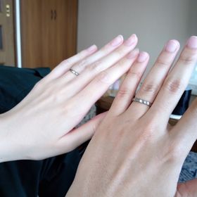 【俄(にわか)の口コミ】 私と妻が求める共通のデザインは、シンプルでかつ高品質な物でした。この…