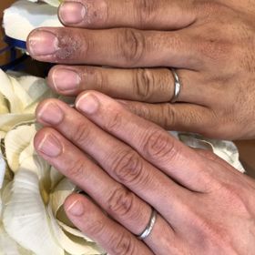 【Petit Marie(プチマリエ)の口コミ】 指輪のデザインがお互いにあっていたから。
いろんな種類の指輪を試着した…