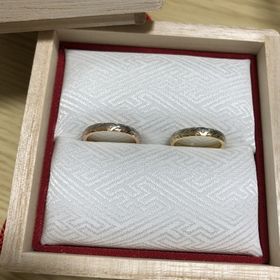 【TOMOE(トモエ)の口コミ】 デザインが気に入りました！
模様の隙間から光が反射してとても綺麗です。…