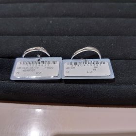 【TRECENTI(トレセンテ)の口コミ】 シンプルなデザインとつけ心地がとても良かったです。
ダイヤモンドの輝き…