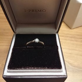 【アイプリモ(I-PRIMO)の口コミ】 細過ぎず太過ぎないシンプルな指輪を探していました。
アイプリモさんのサ…