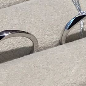 【TRECENTI(トレセンテ)の口コミ】 とにかく付け心地が良いです。いろいろな指輪を試着してみましたが、トレ…