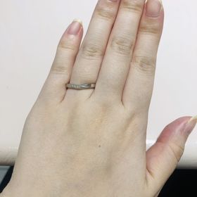 【TRECENTI(トレセンテ)の口コミ】 付け心地が良く、接客も丁寧に行っていただき、すぐに気に入りました。2店…