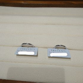 【TRECENTI(トレセンテ)の口コミ】 シンプルな印象の指輪が多く、自分たちのイメージに合っている指輪がたく…