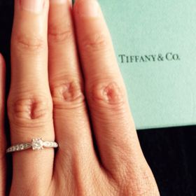 【ティファニー(Tiffany & Co.)の口コミ】 いろいろなブランドをみましたが、歳を重ねてもずっと着けれそうなデザイ…