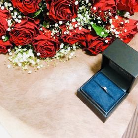 【ラザール ダイヤモンド(LAZARE DIAMOND)の口コミ】 指輪のデザインんはシンプルなものを選びました。色々なデザインの指輪を…