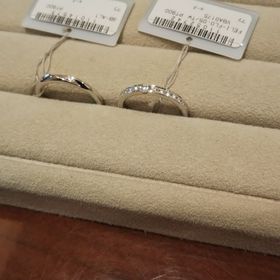 【TRECENTI(トレセンテ)の口コミ】 指輪のデザインは大変豊富にあり、いろんな形で選びたいものをどうしよう…