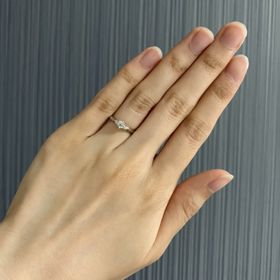【銀座ダイヤモンドシライシの口コミ】 指輪のデザインがイメージしていたものと近いものだったので購入すること…