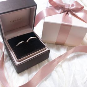 【アイプリモ(I-PRIMO)の口コミ】 細めの指輪で、シンプルだけどデザイン性のあるものを探していました。お…