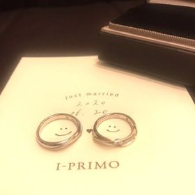 【アイプリモ(I-PRIMO)の口コミ】 指輪のデザインですぐに気にいることができました。

またデザインを細部…