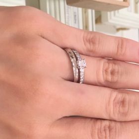 【Mariage ent(マリアージュエント)の口コミ】 リングの幅をある程度調節できる点やダイヤモンドの品質が高くしっかりと…