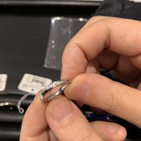 【OPERAの口コミ】 ダイヤモンドが本当に綺麗。プラチナの輝きが他の指輪と比べて違う感じが…