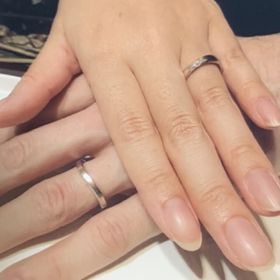 【杢目金屋(もくめがねや)の口コミ】 木目調のデザインが、他のブランドにはない唯一無二のものであり、このお…