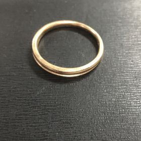 【HOSHI no SUNA 星の砂(ほしのすな)の口コミ】 妻と一緒に選びました。
着け心地が抜群によく、私自身も一生身に着けるな…