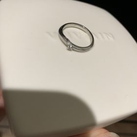 【俄(にわか)の口コミ】 この指輪意外にもたくさんの店舗を周りしちゃくしましたが、最初に一目惚…