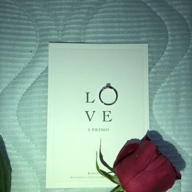 【アイプリモ(I-PRIMO)の口コミ】 指輪の決め手は彼女にあったデザインということです。派手すぎず控えめす…