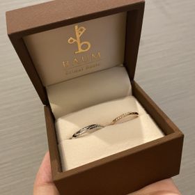 【BAUM(バーム)の口コミ】 指輪のテーマが『2人で旅をしよう』で、私達にぴったりだなと思いこの指輪…