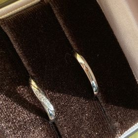 【アイプリモ(I-PRIMO)の口コミ】 デザインが、すごく気に入って購入しました。
当初は、別なデザインの指輪…