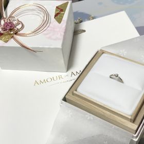【AMOUR AMULET(アムール・アミュレット)の口コミ】 カタログやネットで色んな指輪を見ていて、できればミル打ちの指輪がいい…