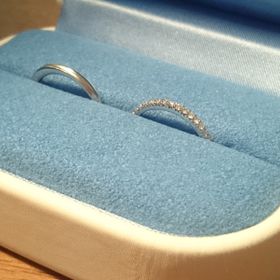 【銀座ダイヤモンドシライシの口コミ】 どうしてもペアリングにしたいというこで探しており、男性用がストレート…