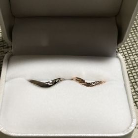 【宝石工房ヴァンモアの口コミ】 指輪探しのために、会社の後輩より教えてもらい、
訪問したのがヴァンモア…