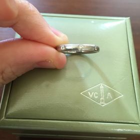 【ヴァン クリーフ＆アーペル(Van Cleef & Arpels)の口コミ】 ヴァンクリーフ、ブルガリ、TASAKI でどれにするか迷っていました。
何度…