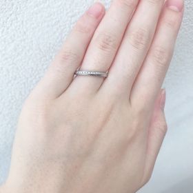 【アイプリモ(I-PRIMO)の口コミ】 ストレートのデザインと、ウェーブのデザインで最終迷いましたが、スパイ…